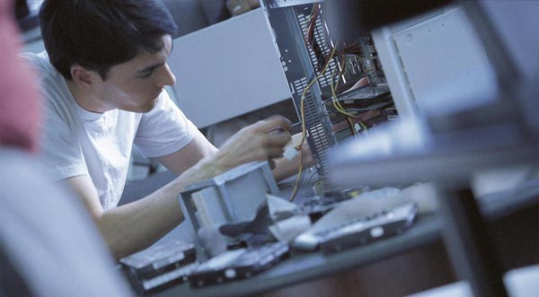 А Вы доверяете своему технику по ремонту ПК?