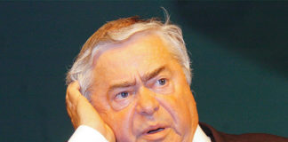 Называющая себя внебрачной дочерью Романа Карцева девушка сделала ДНК-тест