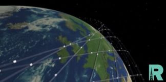 На видео сняли «поезд» из спутников Илона Маска