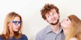 Ясновидящая Кажетта назвала знаки Зодиака, которые отличаются патологической ревностью