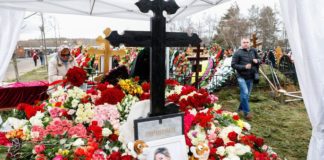 Колдуны наживаются на имени покойной Началовой