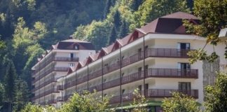 В Грузии открестились от массовых отмен поездок россиян