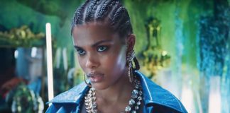 Вышел клип Pink Noise с беременной Тиной Кунаки