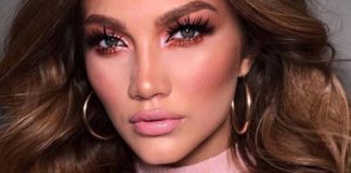 Россиянка оказалась двойником Дженнифер Лопес и прославилась