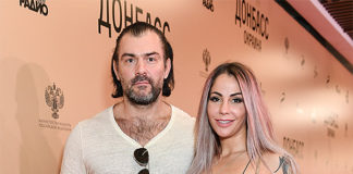 Спустя полгода после развода с 5-м мужем Елена Беркова появилась с женихом на премьере фильма «Донбасс. Окраина»