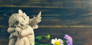 Троицкая родительская суббота у православных будет проходить 15 июня 2019 года