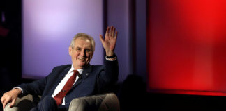 Чехия призвала Украину «смириться» с присоединением Крыма к РФ