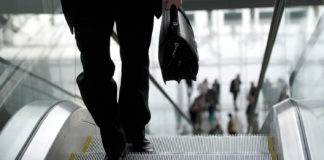 Чиновников лишат незадекларированных доходов