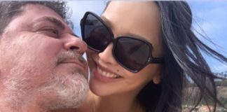 Молодая жена Александра Цекало опубликовала пляжное фото продюсера в плавках