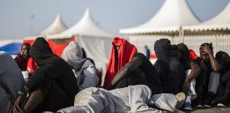 Марокканские моряки спасли 161 нелегального мигранта в Средиземном море