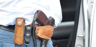 Россиянин открыл стрельбу по девушкам за отказ познакомиться