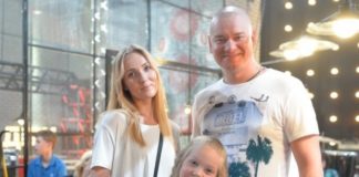 Поклонники умиляются: Женя Кошевой поздравил супругу с годовщиной (ФОТО)