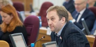 У задекларировавшего три копейки депутата нашли скрытые доходы