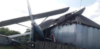 В Чечне упавший самолет разрушил половину дома