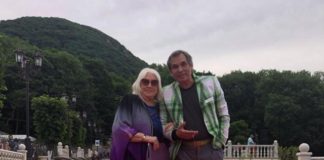 Бари Алибасов заявил, что внучка Лидии Федосеевой-Шукшиной продолжает продавать ее имущество