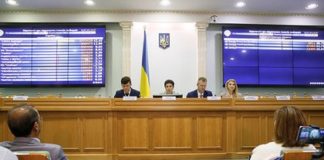 Стало известно о чрезмерном влиянии олигархов на выборы в Раду