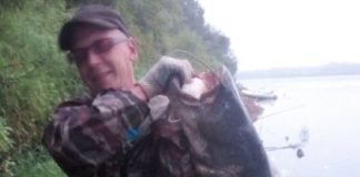 Россиянин поймал гигантскую рыбу