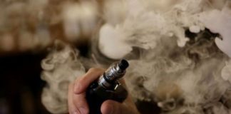 Подросток побаловался вейпом и впал в кому