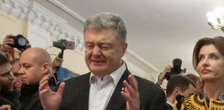 Назван пункт назначения покинувшего Украину Порошенко
