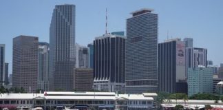 Названы лучшие города мира для заработка на жилье