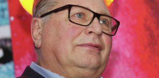 «С этой виной и уйду»: Портос рассказал о смерти отца и потере сына