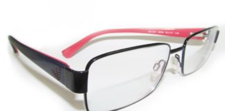 Очки с автофокусом решат проблему «старческой близорукости»