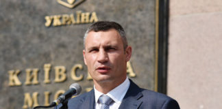 Кличко обсудил с Зеленским отставку