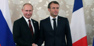 Макрон назвал место и дату встречи с Путиным