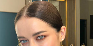 36-летняя Марина Александрова опубликовала трогательные кадры с фотосессии с 3-летней дочерью