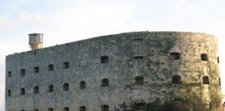 В России готовят к выпуску дебютную серию нового сезона «Форт Боярд» с Сергеем Шнуровым