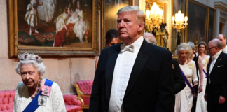 Закат. Великобритания больше не интересна США. Потому что перестала быть Великой