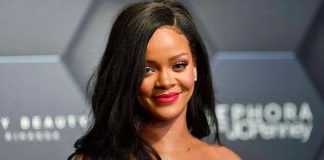 Рианна удивила своих поклонников, выложив фотографию своего двойника