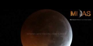 В Луну врезался метеорит: в Сети появилось видео | Свежие Новости Сегодня