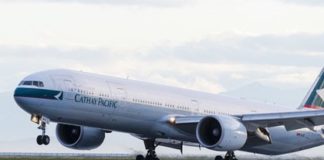 Авиакомпания устроила слежку за путешественниками