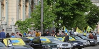 Подсчитаны затраты Украины на ремонт всех дорог