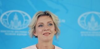 Планы Трампа на Гренландию напомнили Захаровой присоединение Крыма