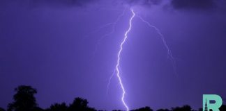 В США из-за удара молнии пострадало пять человек