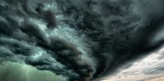 Погода на 14 дней: по прогнозам Гисметео грядущий циклон принесет ураган
