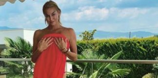 Злоба, ненависть, жадность: Волочкова ответила злопыхателем словами о своей пятой точке