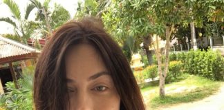 Настасья Самбурская пожаловалась, что ее оштрафовали из-за затонированных стекол автомобиля