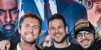 Влад Соколовский пришел с друзьями на премьеру фильма «Форсаж: Хоббс и Шоу»