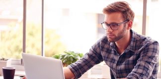 В чем отличия рерайта от копирайта