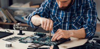 Качественный ремонт компьютеров в Москве