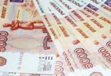 Дебетовые и кредитные карты: особенности, правила выбора