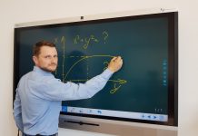 Что собой представляет интерактивная панель?