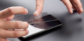 Для чего устанавливать защитное стекло на смартфон?