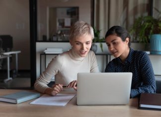 В чем преимущества работы с кадровым агентством?