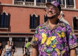 Киркоров раскрыл личность женщины, с которой целовался