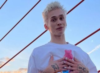 Милохин считает Валю Карнавал своим крашем