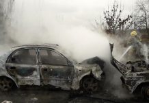 На Днепропетровщине две легковушки столкнулись лоб в лоб и загорелись
